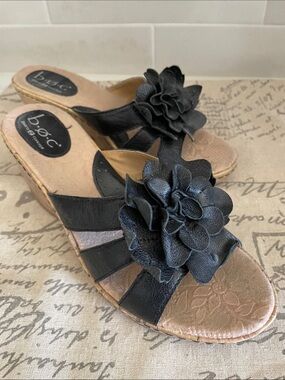 Black Leather Flower Wedges